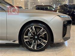 بي ام دبليو الفئة 7